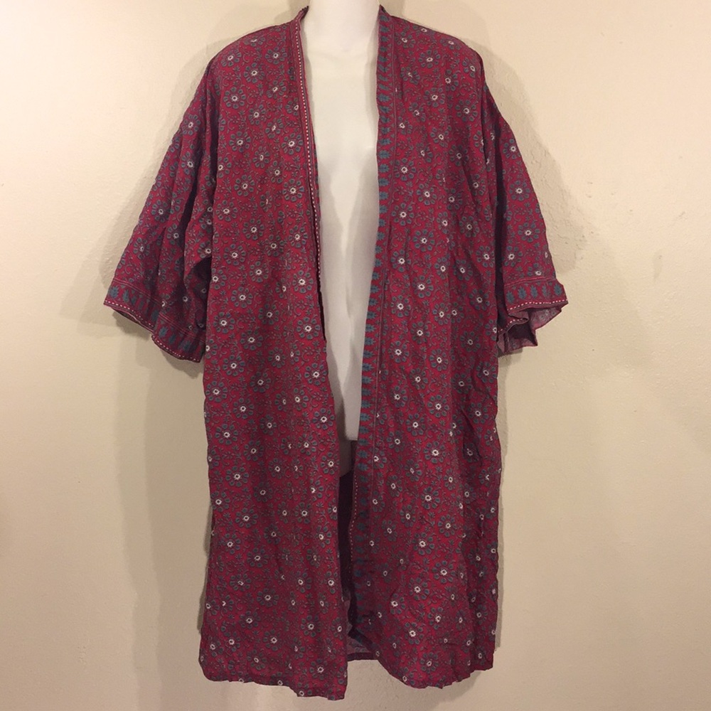 World market, Shaw, one size fits most